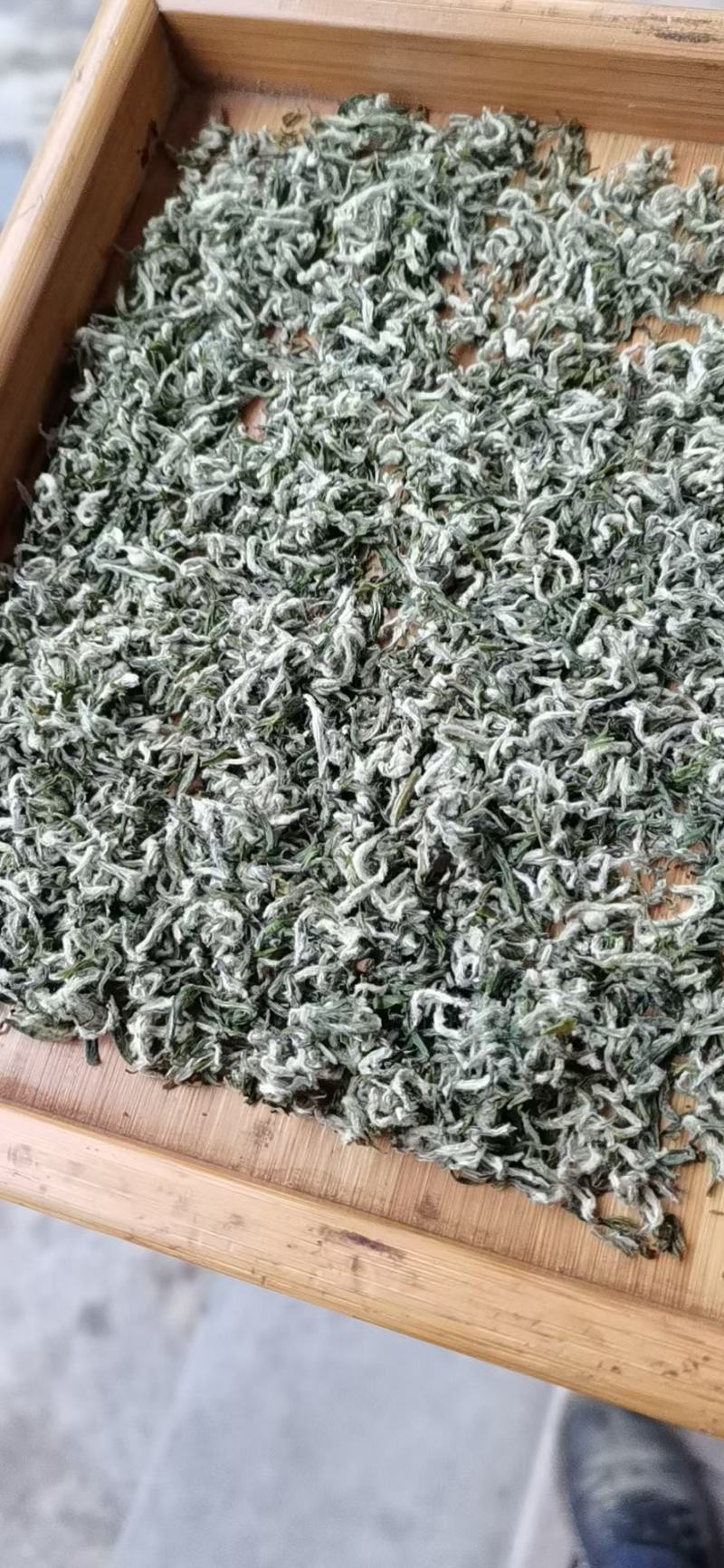 贵州的土特产，你知道多少？今天就让我们一起走进这片神奇的土地，探寻那些藏在山野间的宝贝。